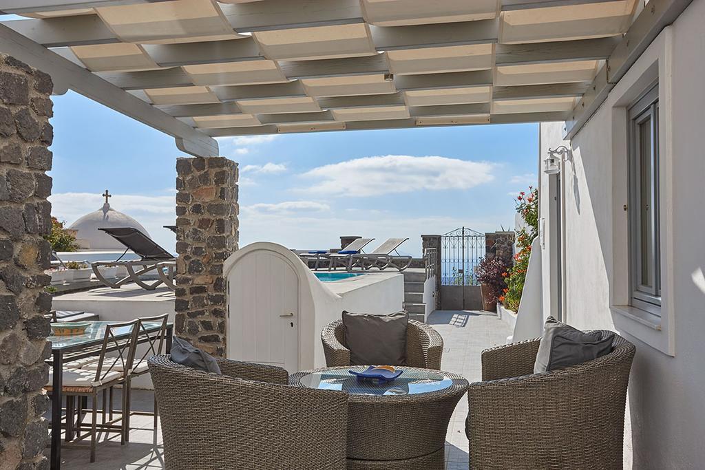 Villa Dakoronia Fira  Exteriör bild